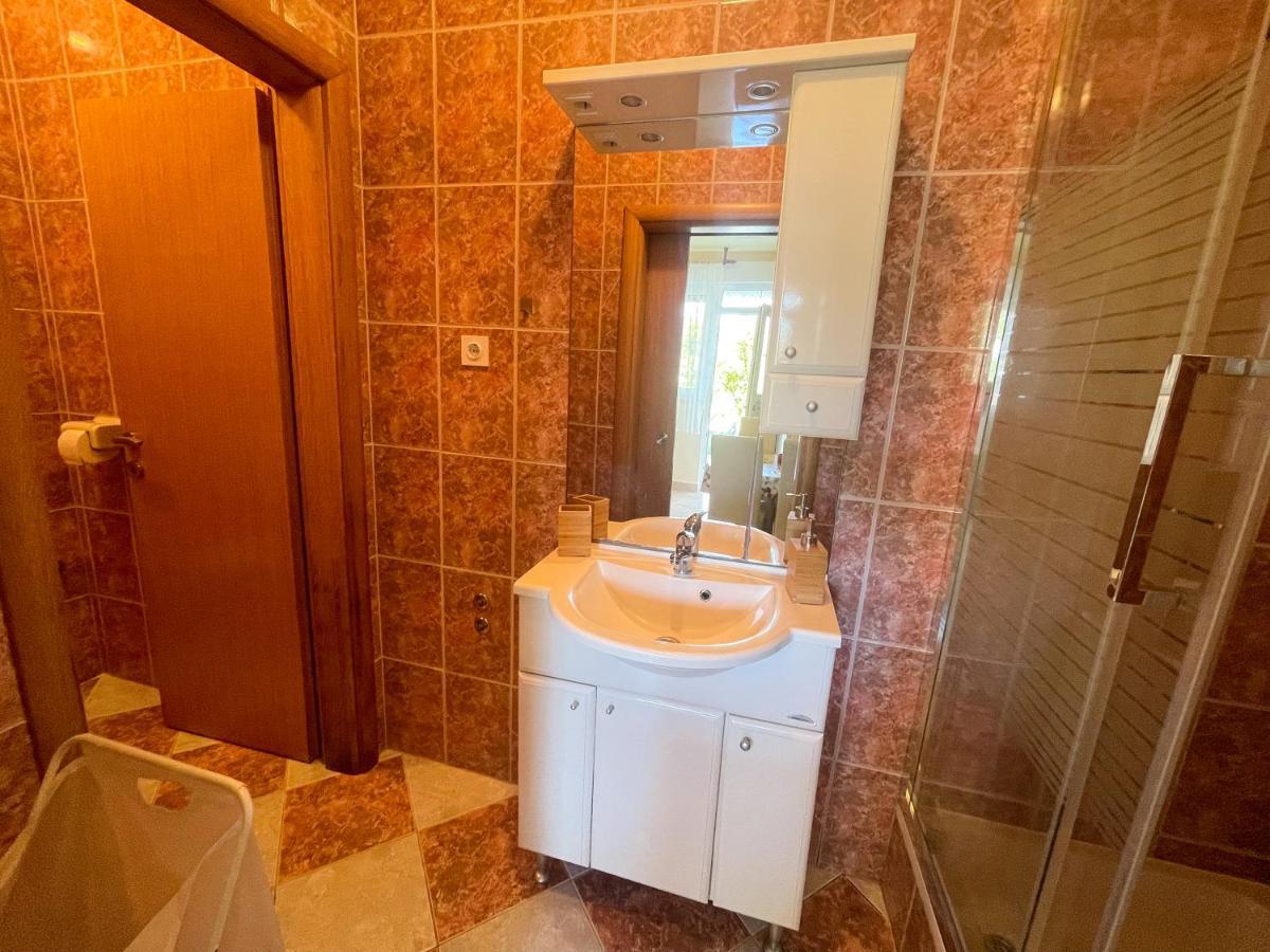 Apartmani Combaj Jadranovo Extérieur photo